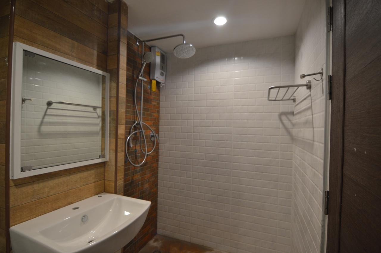 Ud Capital Hotel Udon Thani Luaran gambar
