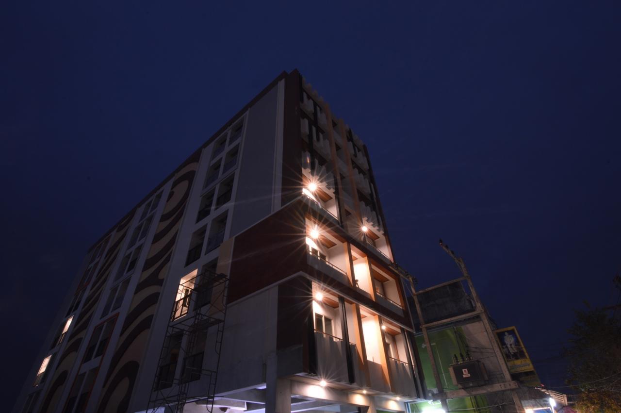 Ud Capital Hotel Udon Thani Luaran gambar